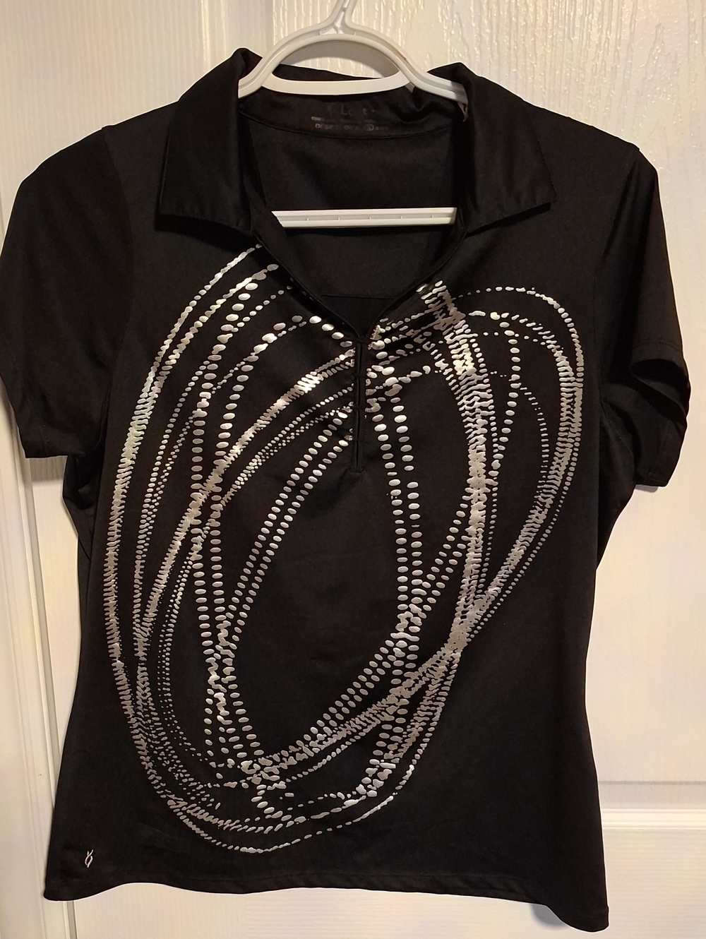 Black Short-Sleeve Golfβ Shirt with Silver Graphic